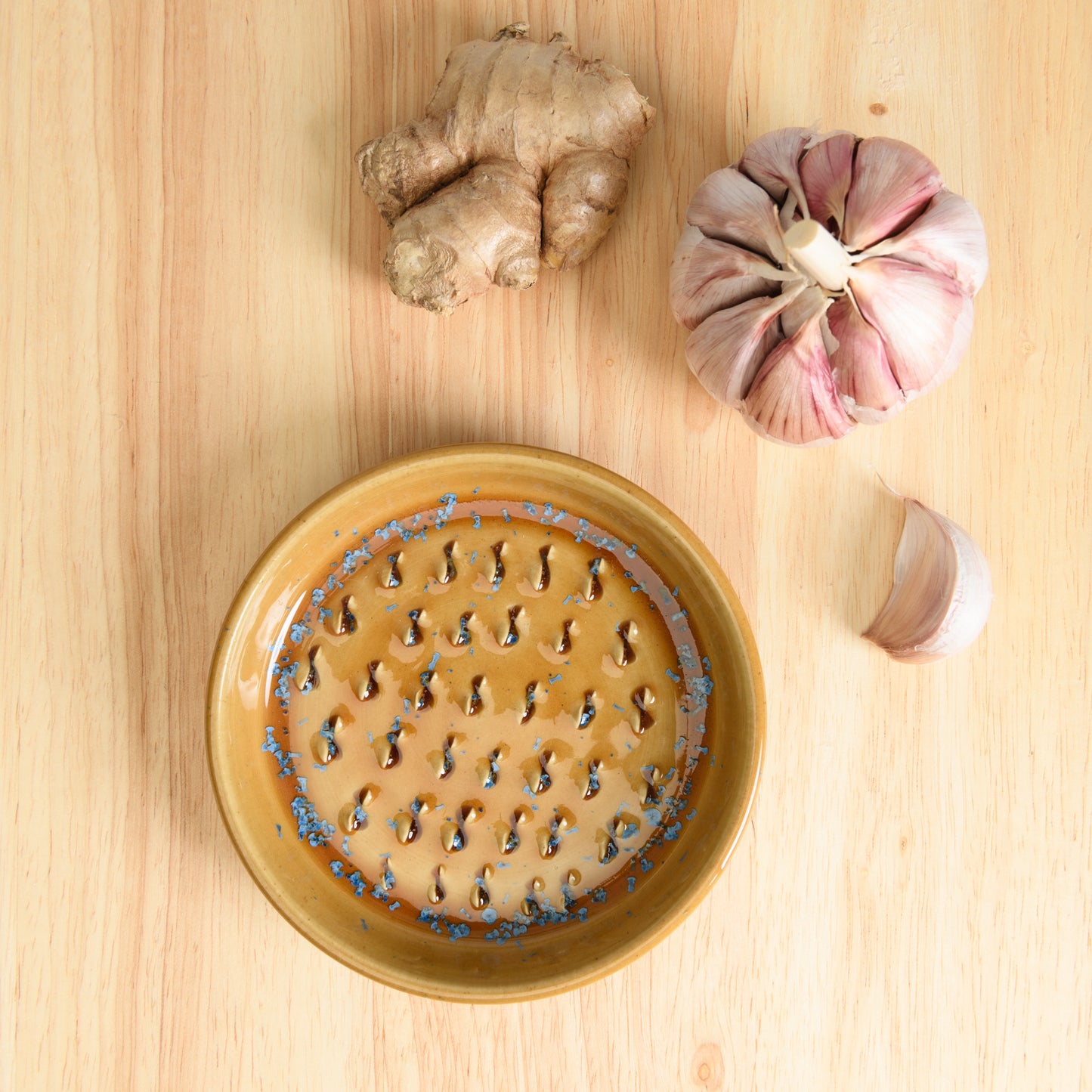 Garlic Mincer - Crystal Amber