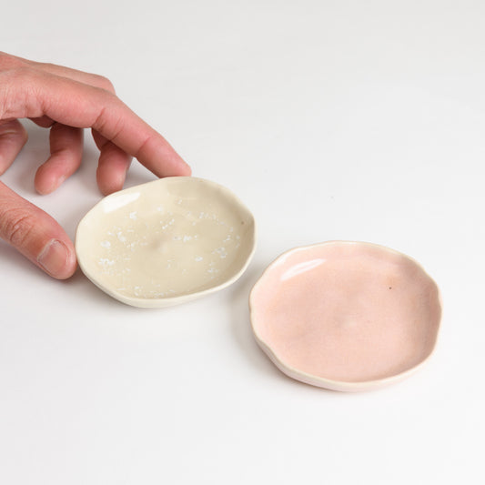 Set of 2 Jewellery Dishes - Pink and Natural (second)