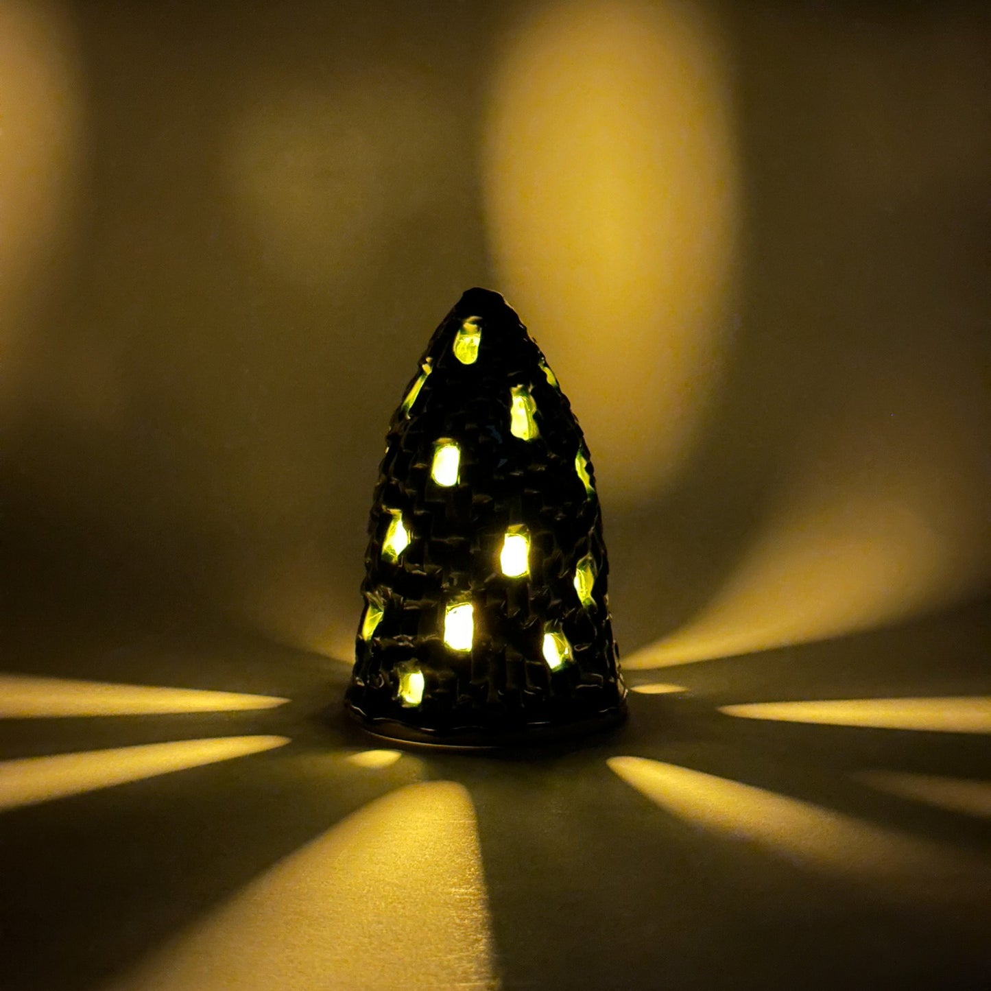 Christmas Tree - Carved Large Moss