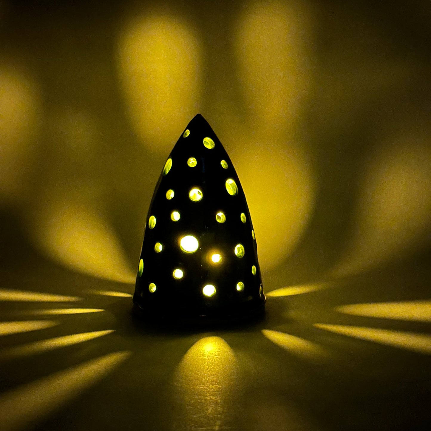 Christmas Tree - Carved Large Moss