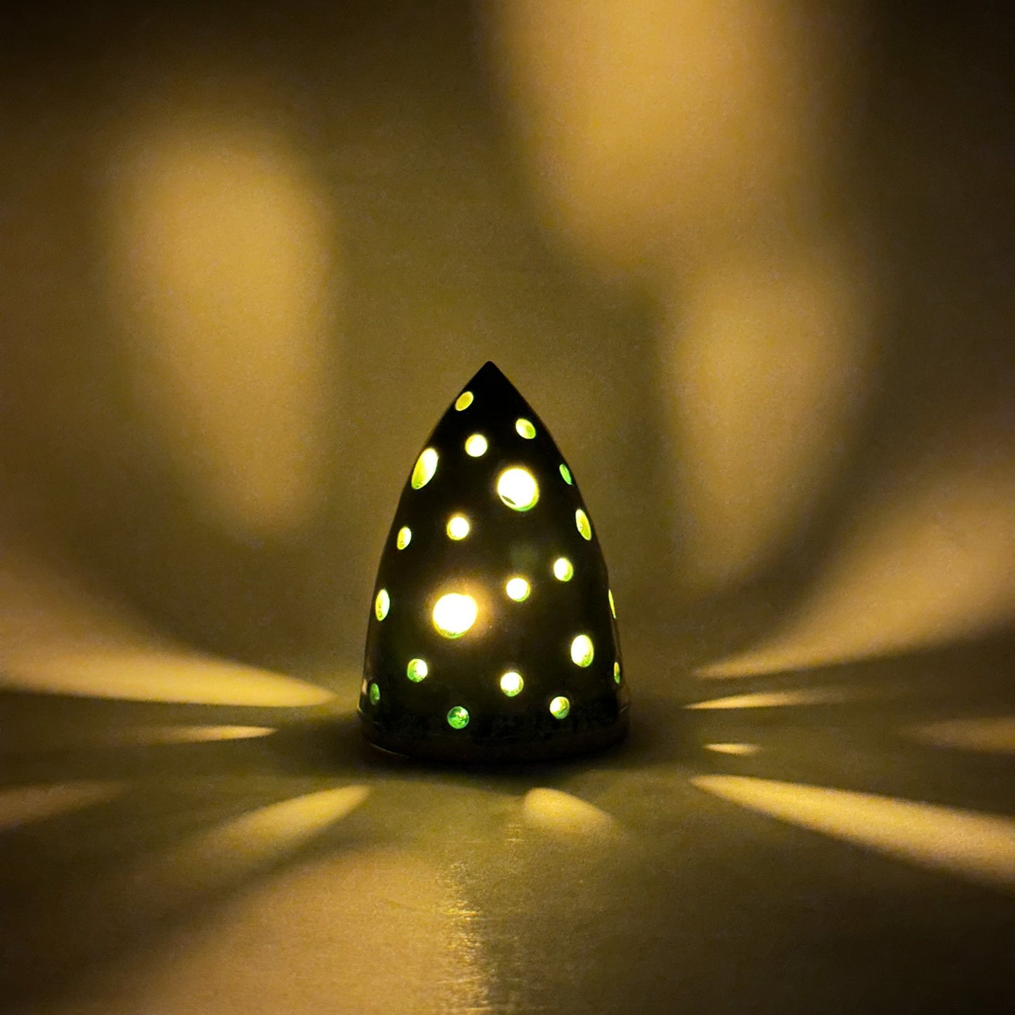 Christmas Tree - Carved Medium Mint