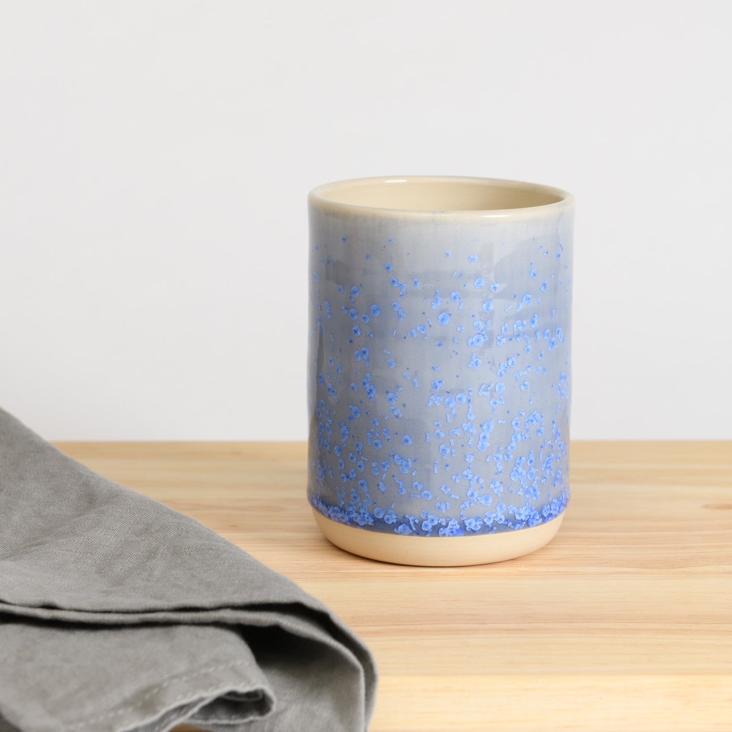 Tumbler / Holder - Crystal Blue