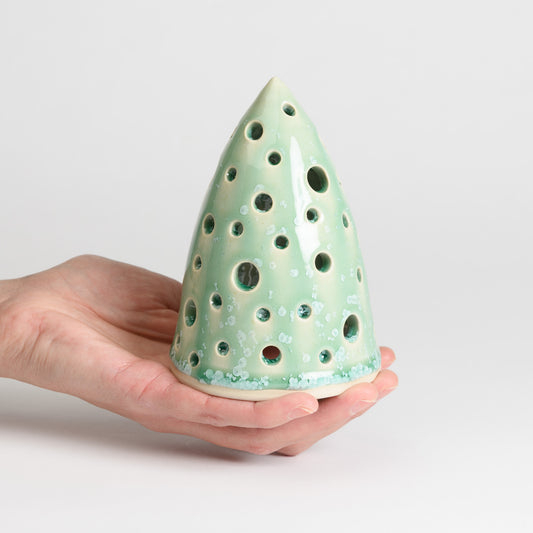 Christmas Tree - Carved Large Mint