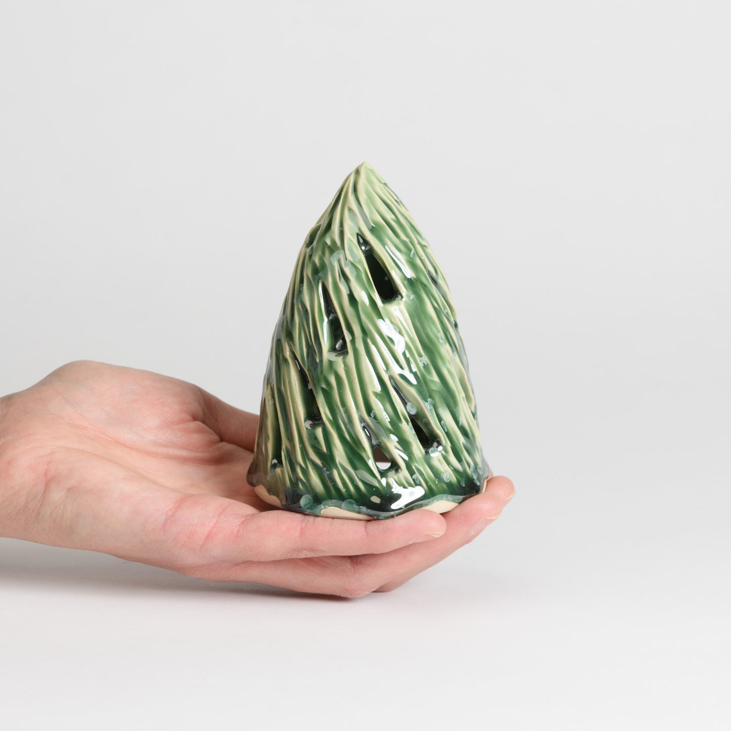 Christmas Tree - Carved Medium Moss