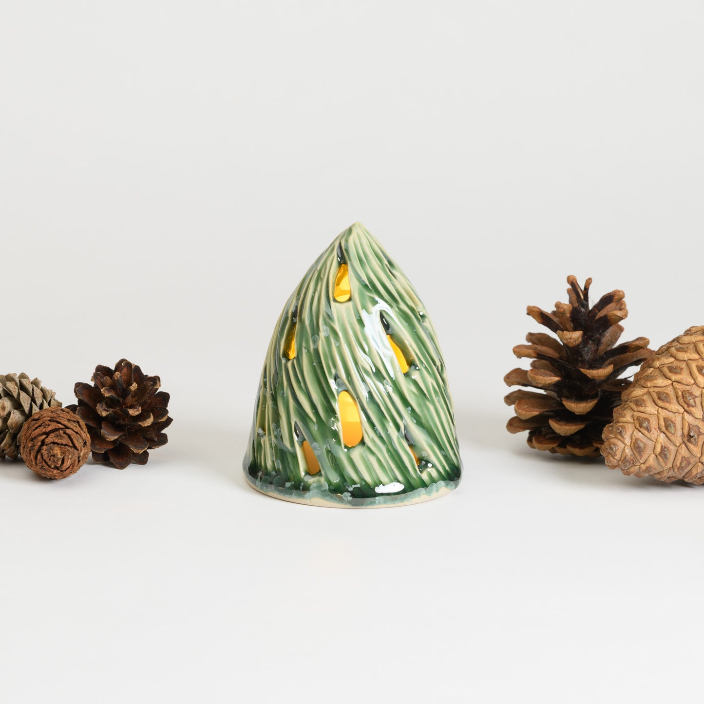 Christmas Tree - Carved Small Moss