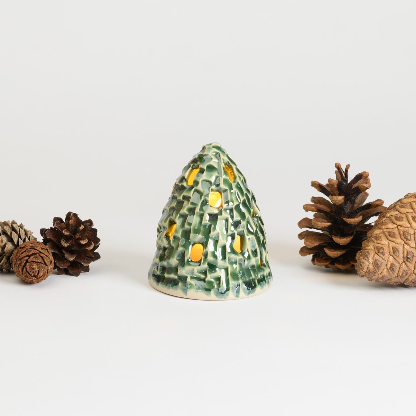 Christmas Tree - Carved Small Moss