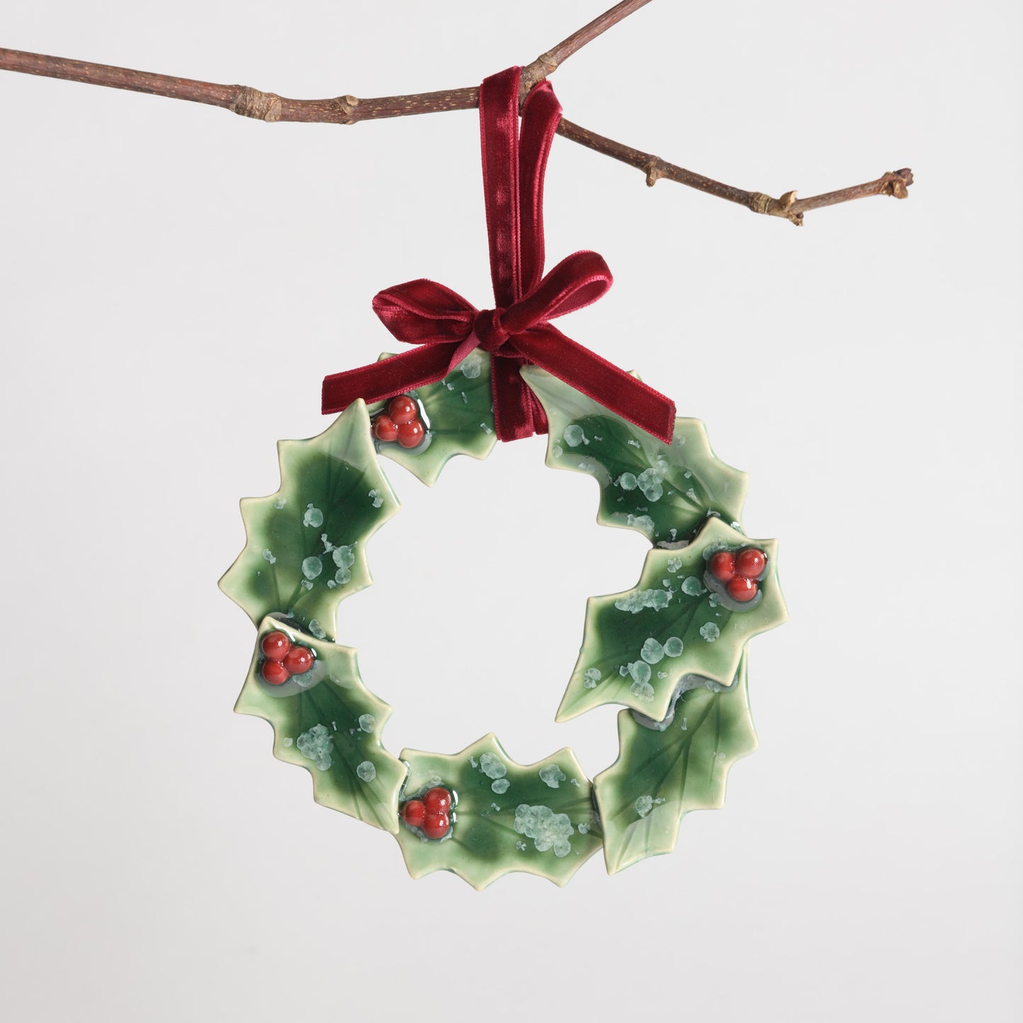 Christmas - Holly Leaves Wreath