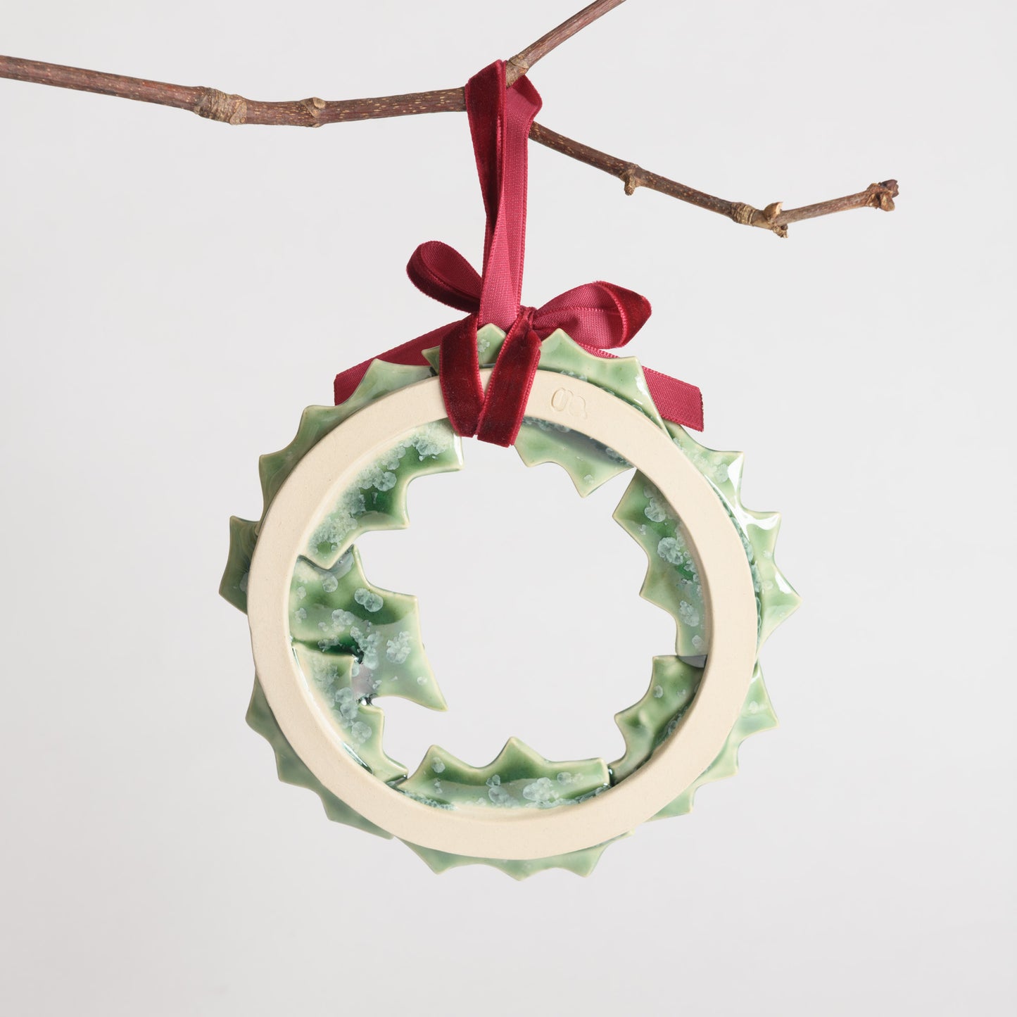Christmas - Holly Leaves Wreath