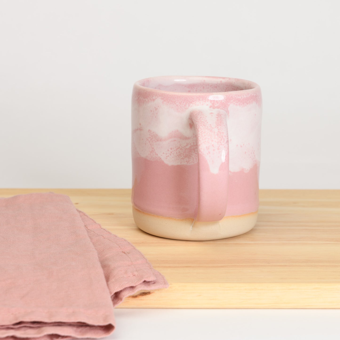 Mug - Strawberries & Cream (medium size)