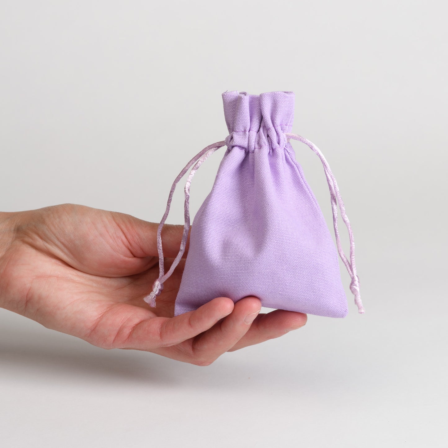 Lilac cotton pouch